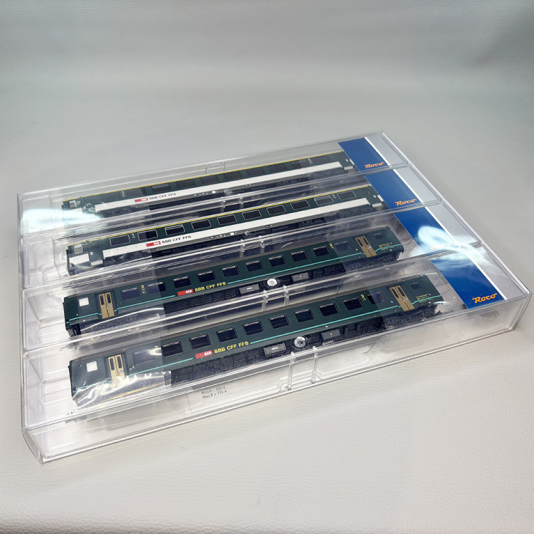 4 voitures 2CL EW-II et 1CL EW-IV, "Interregio 1617, SBB - ROCO 620091