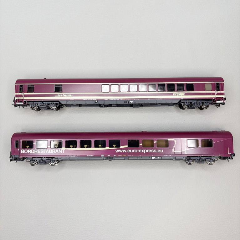2 voitures Euro-Express, Restaurant WRmh 132 et Partywagen WGmh 804/854, D-Euro - RIVAROSSI HR4350