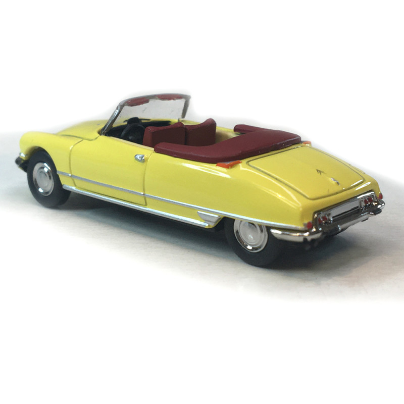 Citroën DS 19 cabriolet capote ouverte, jaune, 1963 - SAI 7809.4 - HO 1/87
