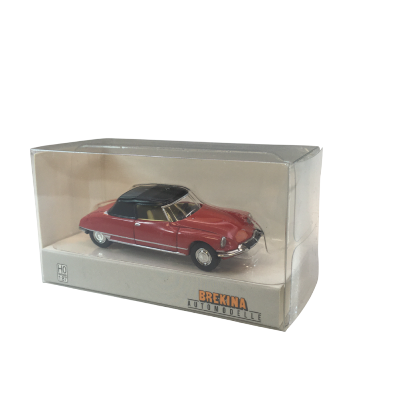 Citroën DS 19 cabriolet capote fermé, rouge corail, 1963 - SAI 7813 - HO 1/87