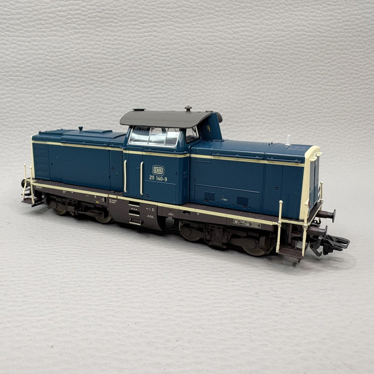 Locomotive diesel 211 140-9, DB - TRIX 25101