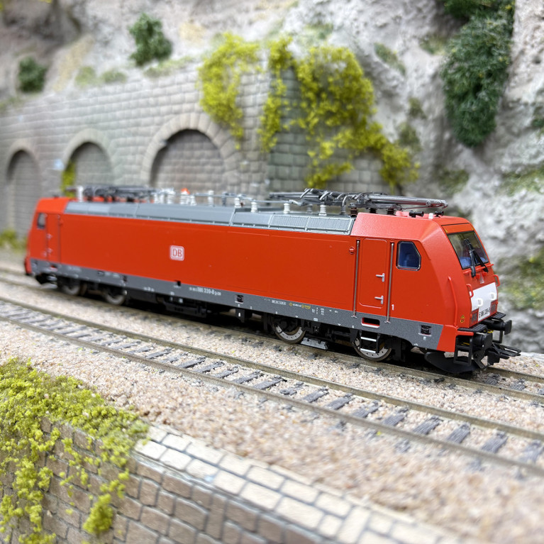 Locomotive électrique 186 339-8, DB AG, Ep. VI, digital son - TRIX 25800 - HO 1/87