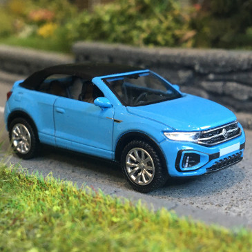VW T-Roc cabriolet phase 2 fermé, bleu clair, 2022 - PCX8706000 - HO 1/87