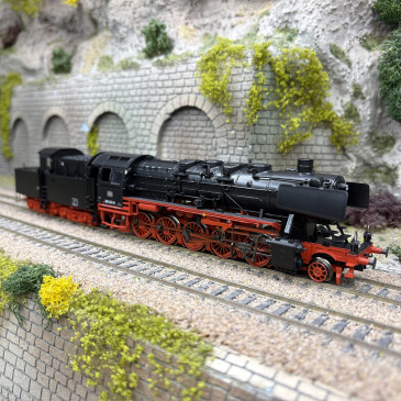 Locomotive à vapeur BR 051 341-6, DB AG, Ep. IV, digital son - MARKLIN 37814 - HO 1/87