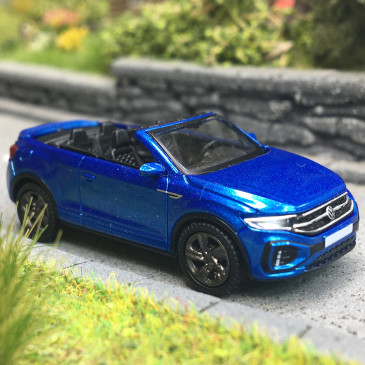 VW T-Roc cabriolet phase 2 ouvert, bleu métallisé, 2022 - PCX870603 - HO 1/87