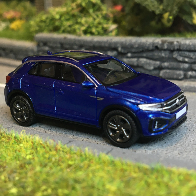 VW T-Roc phase 2, bleu métallisé, 2022 - PCX870605 - HO 1/87