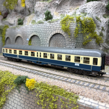 Voiture voyageurs type ABylb 411, mixte 1/2CL, DB, Ep. IV - MARKLIN 43127 - HO 1/87
