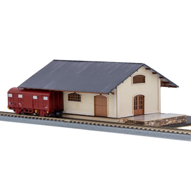 Hall à marchandises d'Ingrandes, type Ouest - AZAR MODELS BAT002 - Z 1/220