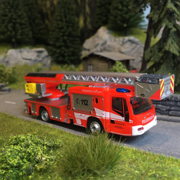 Magirus M32L-AS nB, Pompiers de Stuttgart (Allemagne), 2021 - PCX871078 - HO 1/87