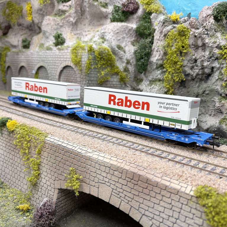 Wagon articulé double poche, Sdggmrs 738 / T3000e, "Raben", VTG, Ep. VI - ROCO 6600117 - HO 1/87