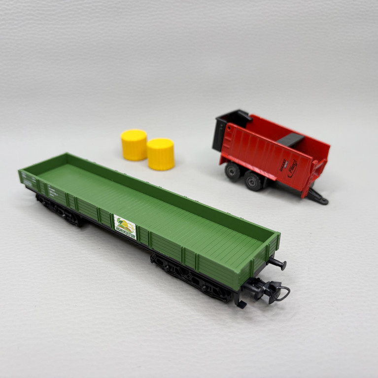 Wagon plat à rebords bas Rlmms, chargement agricole, StART UP  - MARKLIN 00740-01