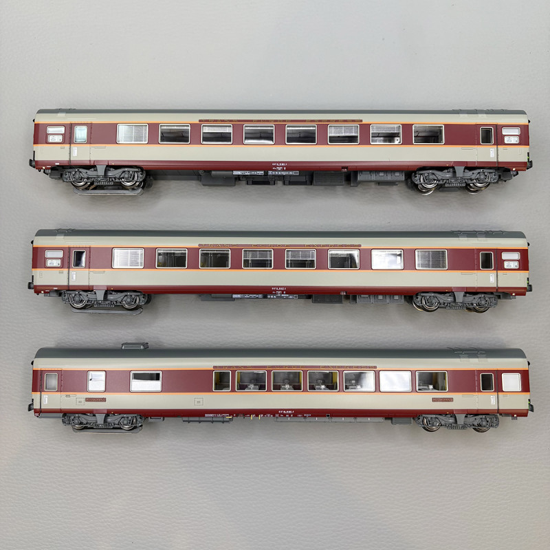 Voitures grand confort SNCF "Etendard" - LSMODELS 40085AC - HO 1/87