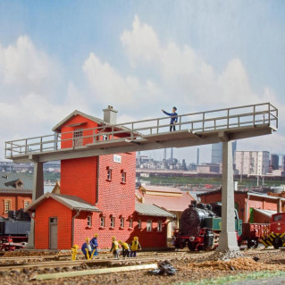 Poste d'aiguillage avec passerelle -HO-1/87-VOLLMER 45766