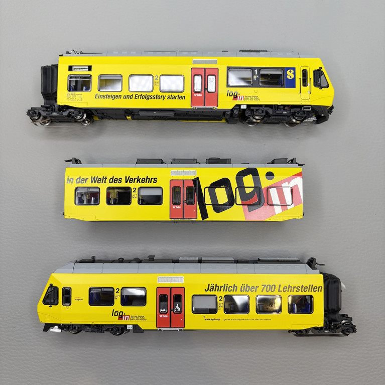 Automotrice RaBe 525 037 NINA "Login", 3 éléments, BLS - LSMODELS 17201AC