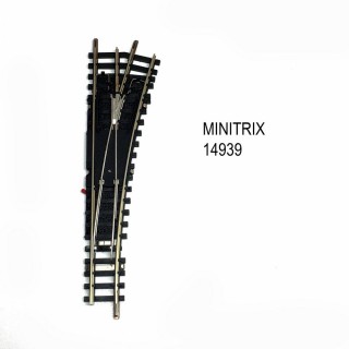 Aiguillage droit droit R4 de 15 degrés cœur de pointe métal -N-1/160-MINITRIX 14939