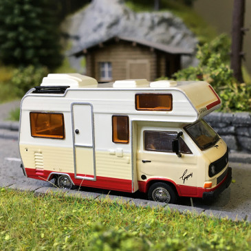 Volkswagen T3 Gipsy camping car, blanc/beige/rouge, 1983 - BREKINA 33975 - HO 1/87