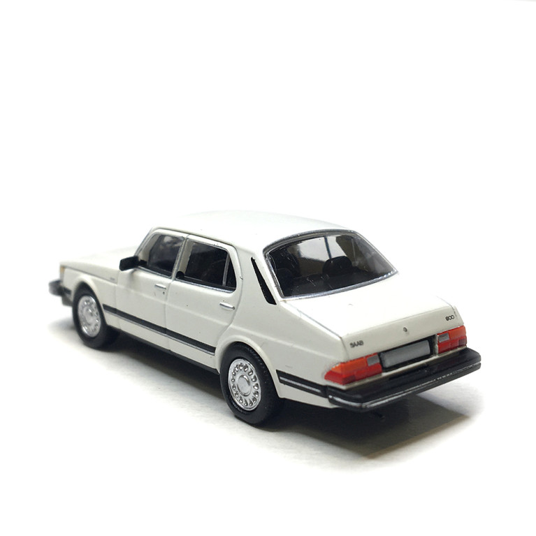 Saab 900 berline, blanc, 1981 - PCX870757 - HO 1/87