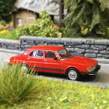 Saab 900 berline,rouge, 1981 - PCX870756 - HO 1/87