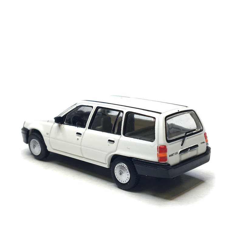 Opel Kadett E Caravan, blanc, 1989 - PCX870496 - HO 1/87