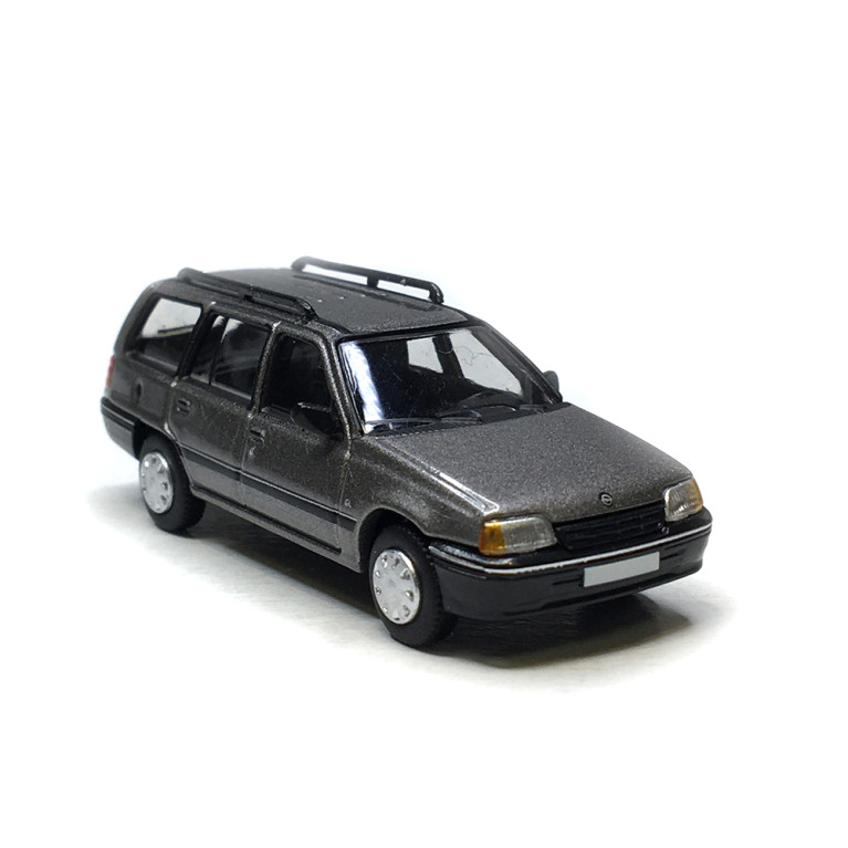Opel Kadett E Caravan, gris, 1989 - PCX870498 - HO 1/87