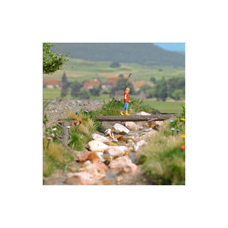 Coffret d'actions : Jouer au bord du ruisseau - BUSCH 79819 - HO 1/87