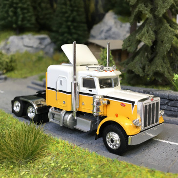 Tracteur Peterbilt 359, blanc / jaune, 1973 - BREKINA 85717 - HO 1/87