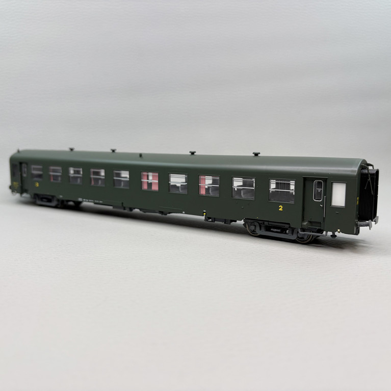 Voiture USI courte 2CL Bmyfi U60, marquage 1956, SNCF - LSMODELS 40020