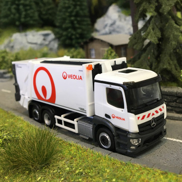 Mercedes-Benz Actros M compacteur à déchets "VEOLIA" - HERPA 319102 - HO 1/87
