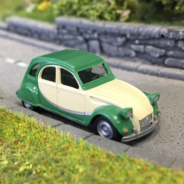 Citroën 2CV Charleston, vert/beige - HERPA 020817-007 - HO 1/87