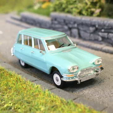 Citroën AMI 6 Break, turquoise pastel - HERPA 027328-004 - HO 1/87