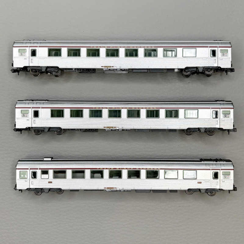 3 voitures TEE "Mistral 69", Jules Verne, SNCF - ARNOLD HN4498
