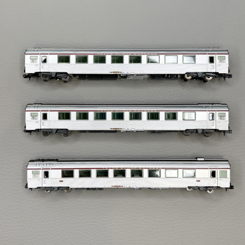 3 voitures TEE "Mistral 69", Jules Verne, SNCF - ARNOLD HN4498
