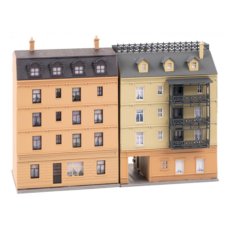 Immeubles urbains avec épicerie fine et pharmacie - Faller 232384 - N 1/160