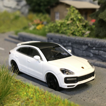 Porsche Cayenne Turbo coupé, blanc, 2019 - Minichamps 870069120 - 1/87