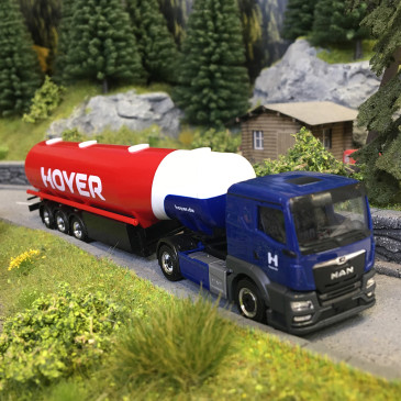 Semi-remorque citerne à essence MAN TGS TN "HOYER" - HERPA 318136 - HO 1/87