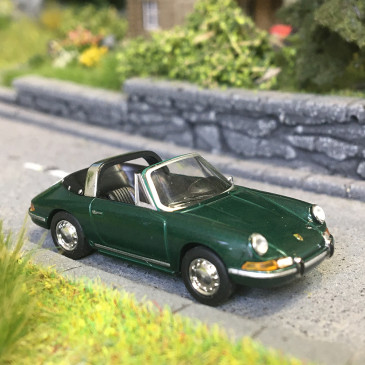 Porsche 911 Targa, vert métallisé - HERPA 033732-004 - HO 1/87