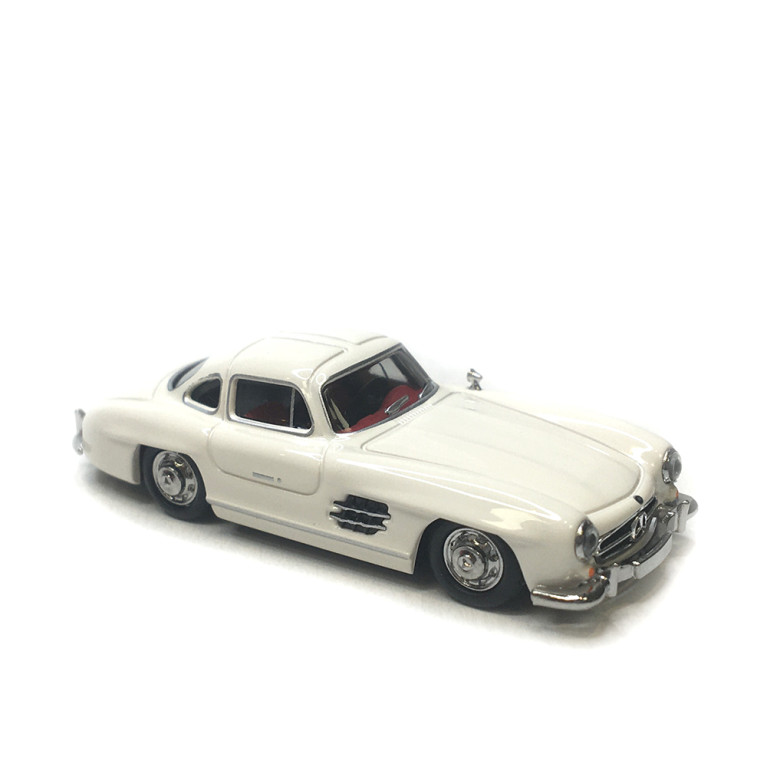 Mercedes-Benz 300 SL Gullwing, blanche - HERPA 421089-002 - HO 1/87