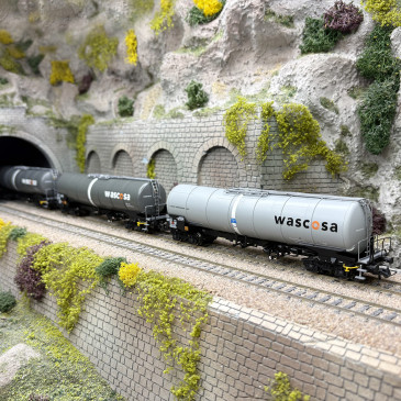 3 wagons citernes type Zacns, GATX loué à Wascosa, Ep. V et VI - ROCO 6600143 - HO 1/87
