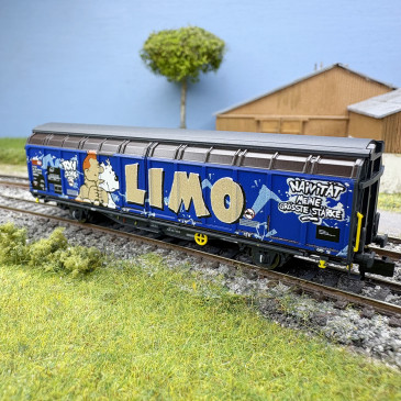 Wagon à parois coulissantes Hbbillns avec graffiti, SBB, Ep. VI - HOBBYTRAIN H24667 - N 1/160