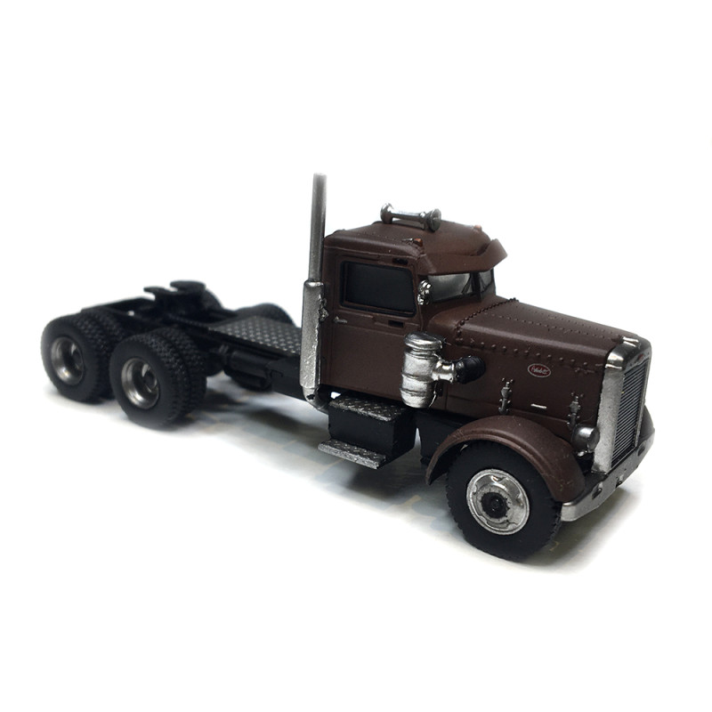 Tracteur Peterbilt 281, rouillé du film duel, 1980 - BREKINA 85752 - HO 1/87