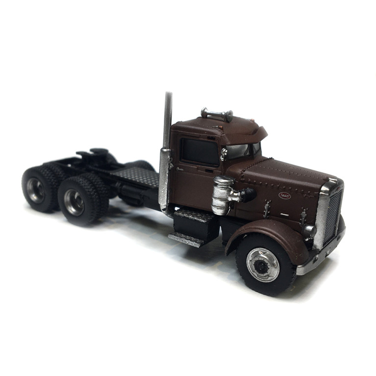 Tracteur Peterbilt 281, rouillé du film duel, 1980 - BREKINA 85752 - HO 1/87