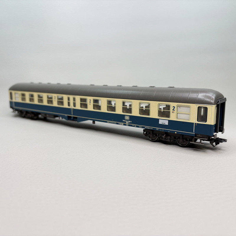Voiture voyageurs type Bylb 421, 2CL, DB - MARKLIN 43167