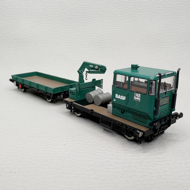 Draisine diesel de maintenance Klv 53 avec wagon, BASF- RIVAROSSI HR2913D