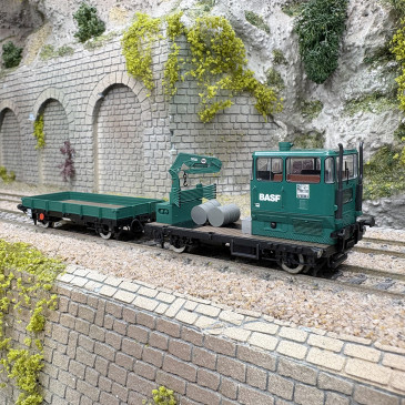 Draisine diesel de maintenance Klv 53 avec wagon, BASF, Ep. V - RIVAROSSI HR2913 - HO 1/87