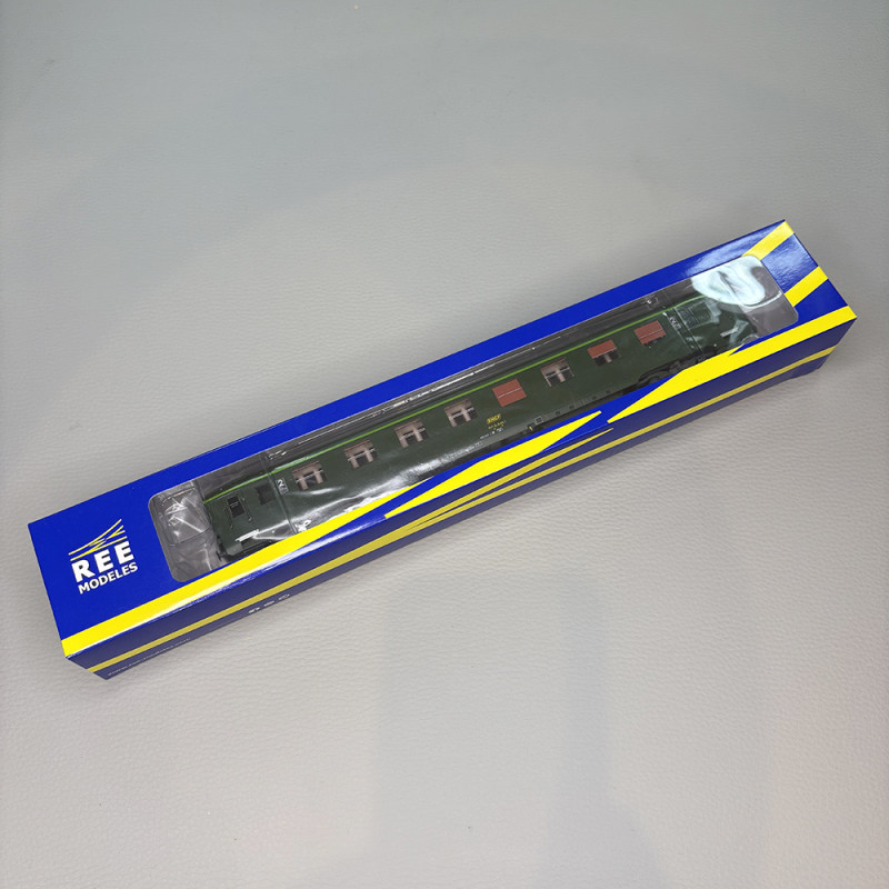 Voiture DEV AO courte, U53, B8 (ex-A8), logo encadré jaune, SNCF - REE VB-397