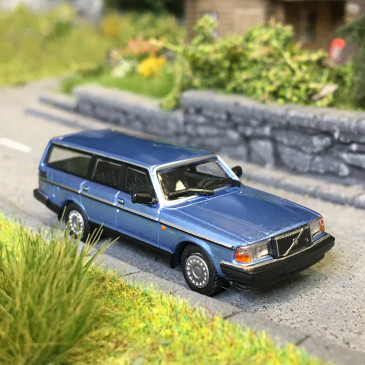 Volvo 240 GL Break, bleu métallisé, 1986 - Minichamps 870171411 - 1/87