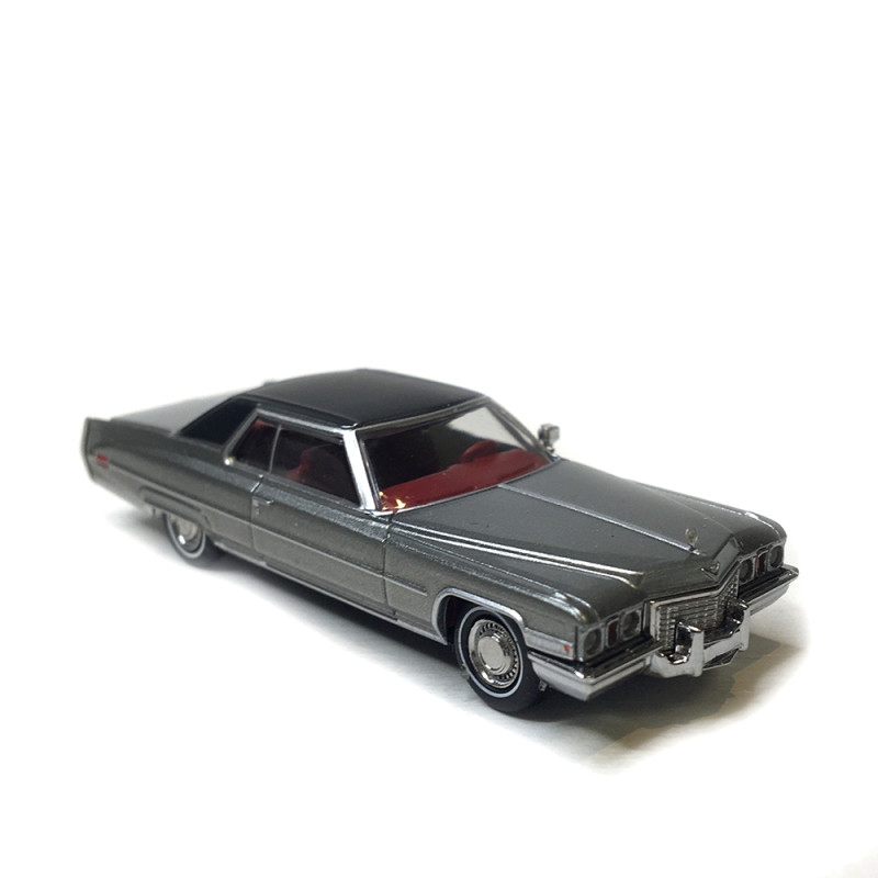 Cadillac coupe deVille, gris métallisé et noir, 1972  - BREKINA 18131 - HO 1/87