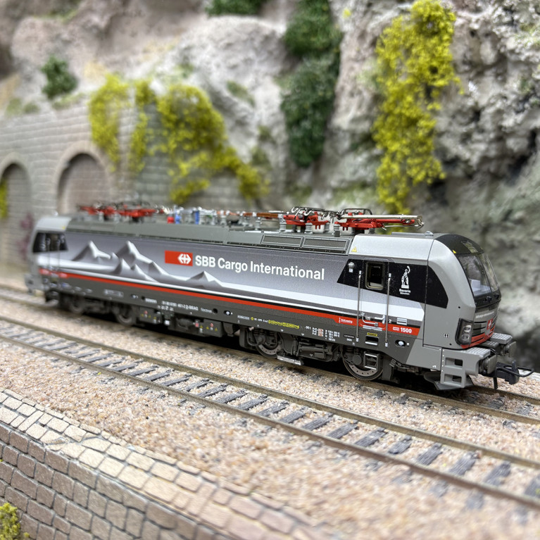 Locomotive électrique Vectron 193 451-2, "Alppiercer 3", SBB Cargo, Ep. VI - ROCO 7500107 - HO 1/87