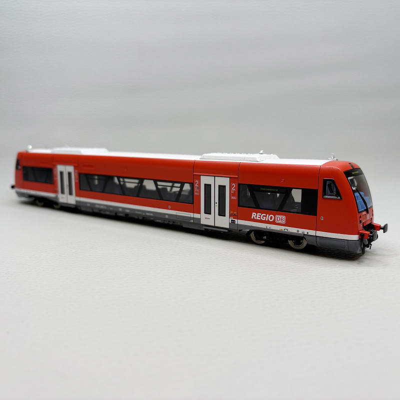 Automotrice diesel Regio Shuttle RS1, 650 020-0, DB AG - TRIX 25965