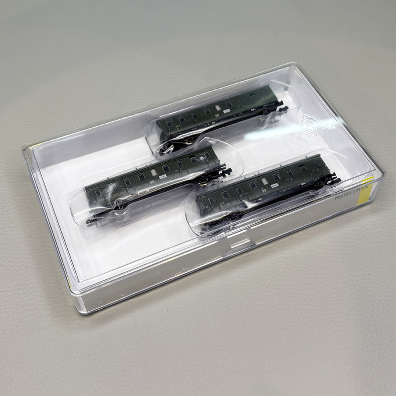 3 voitures 2CL, 2 x B 541 et Btr 541, RDA - MINITRIX 18277